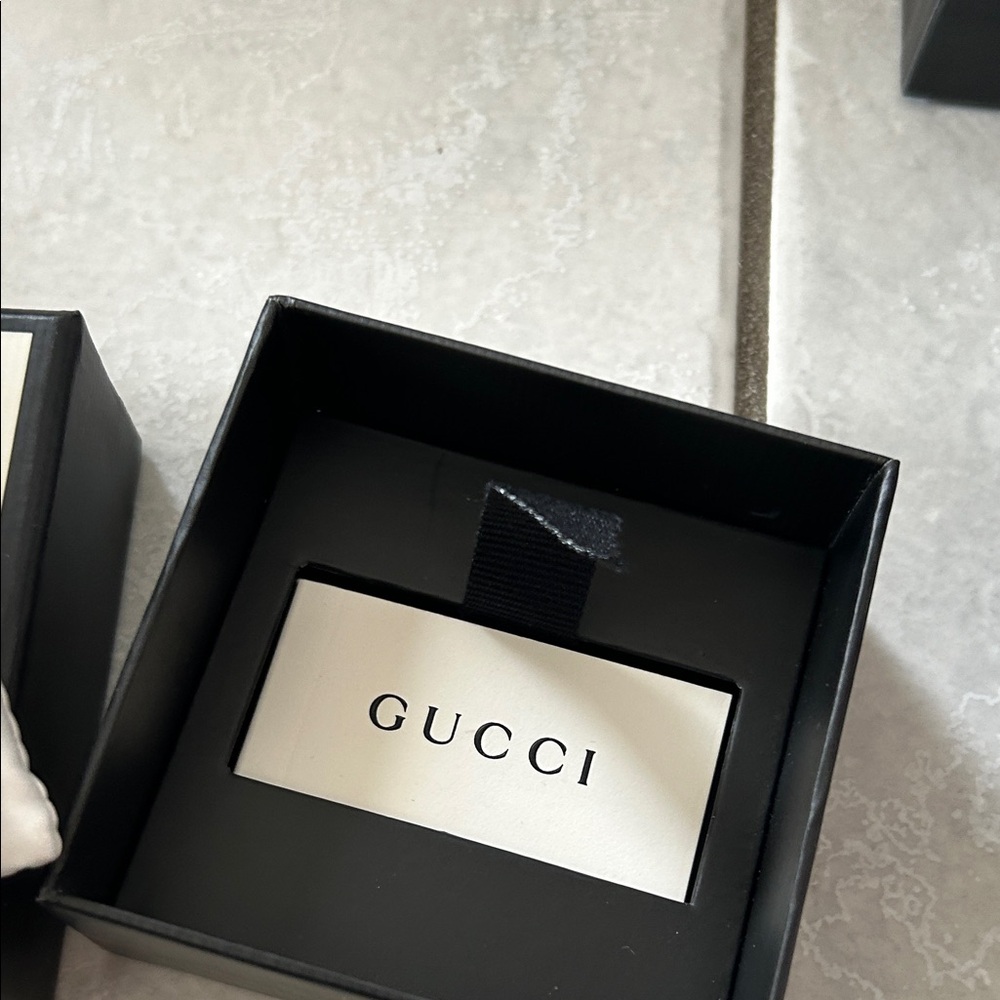 10 Gucci empty Boxes. In Perfect Condition. - Picture 9 of 14
